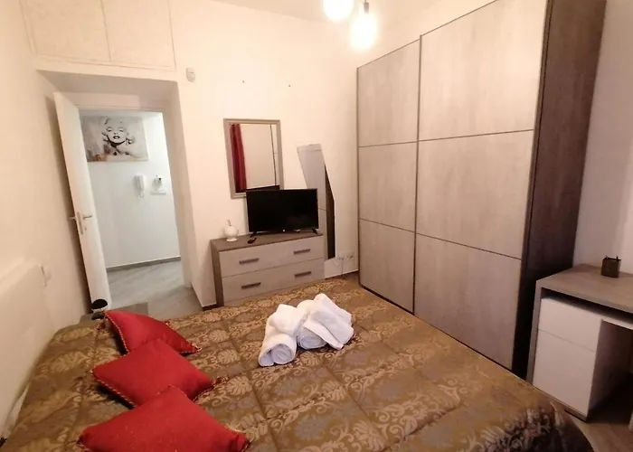 Apartment Vaticano Bed *